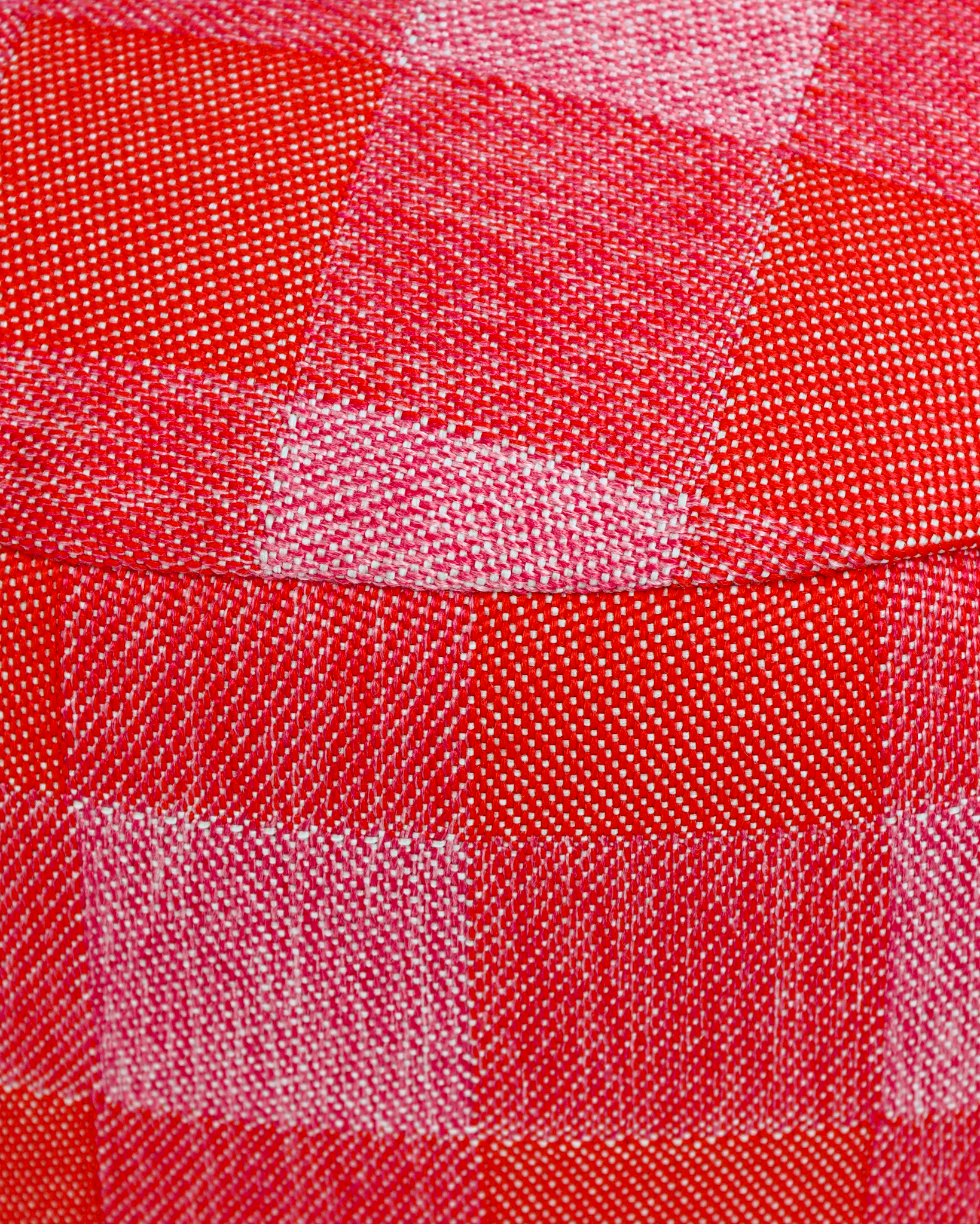 All-season pouf Brigitte Chili & Pink