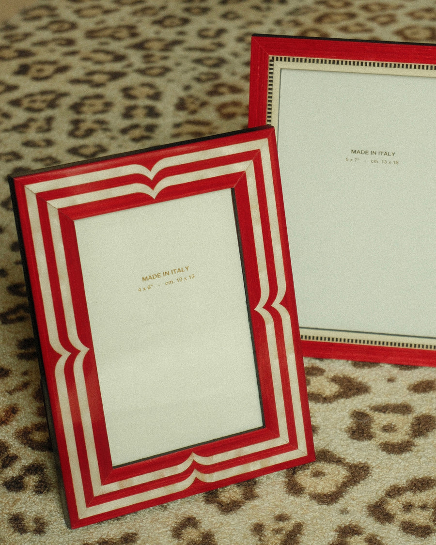 Hand-Inlaid Wooden Frame Uma | Ruby Red | Small