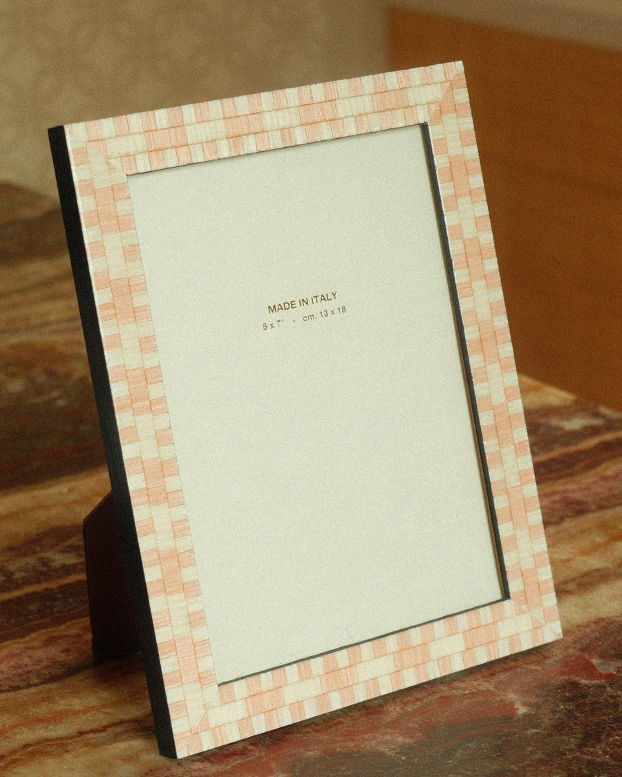 Hand-Inlaid Wooden Frame Suki | Pale Pink | Medium