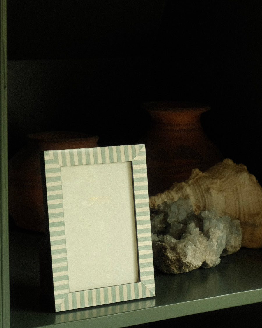 Hand-Inlaid Wooden Frame Alba | Powder Blue | Small