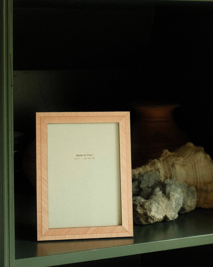 Hand-Inlaid Wooden Frame Gia | Pale Pink | Medium