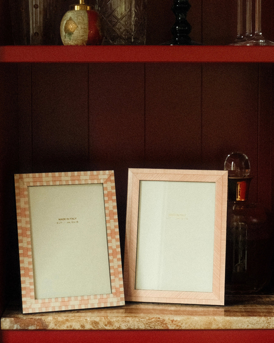 Hand-Inlaid Wooden Frame Gia | Pale Pink | Medium