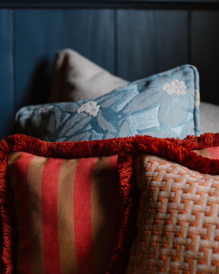 Cushion Michelle Ice