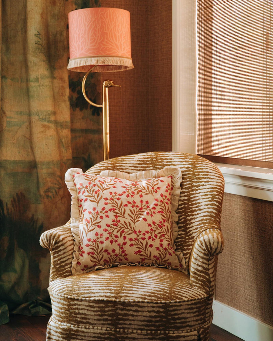 Cushion Audrey Coral & Ecru