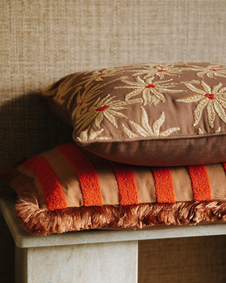 Cushion Laura Cinnamon & Sand