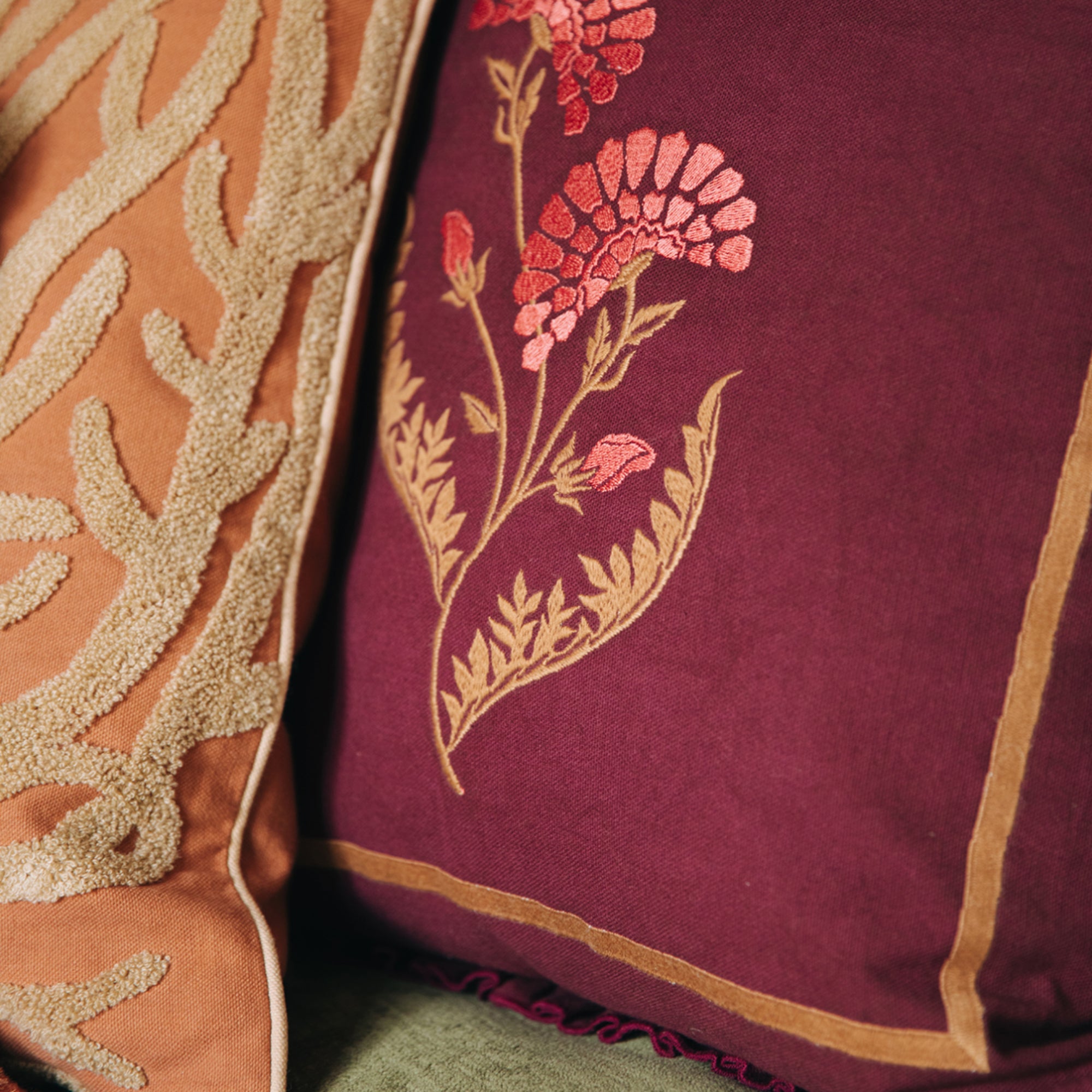Cushion set Coral & Caramel