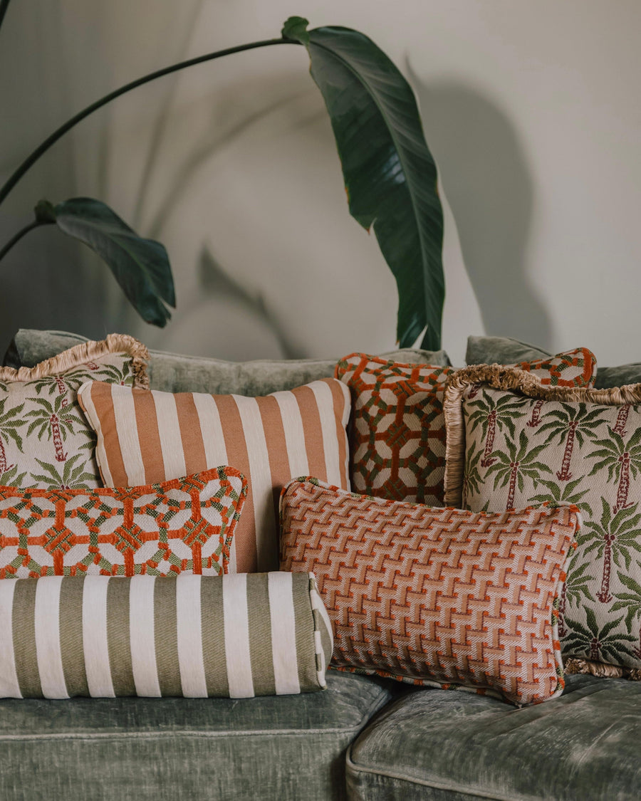 Cushion Jackie Caramel & Ecru