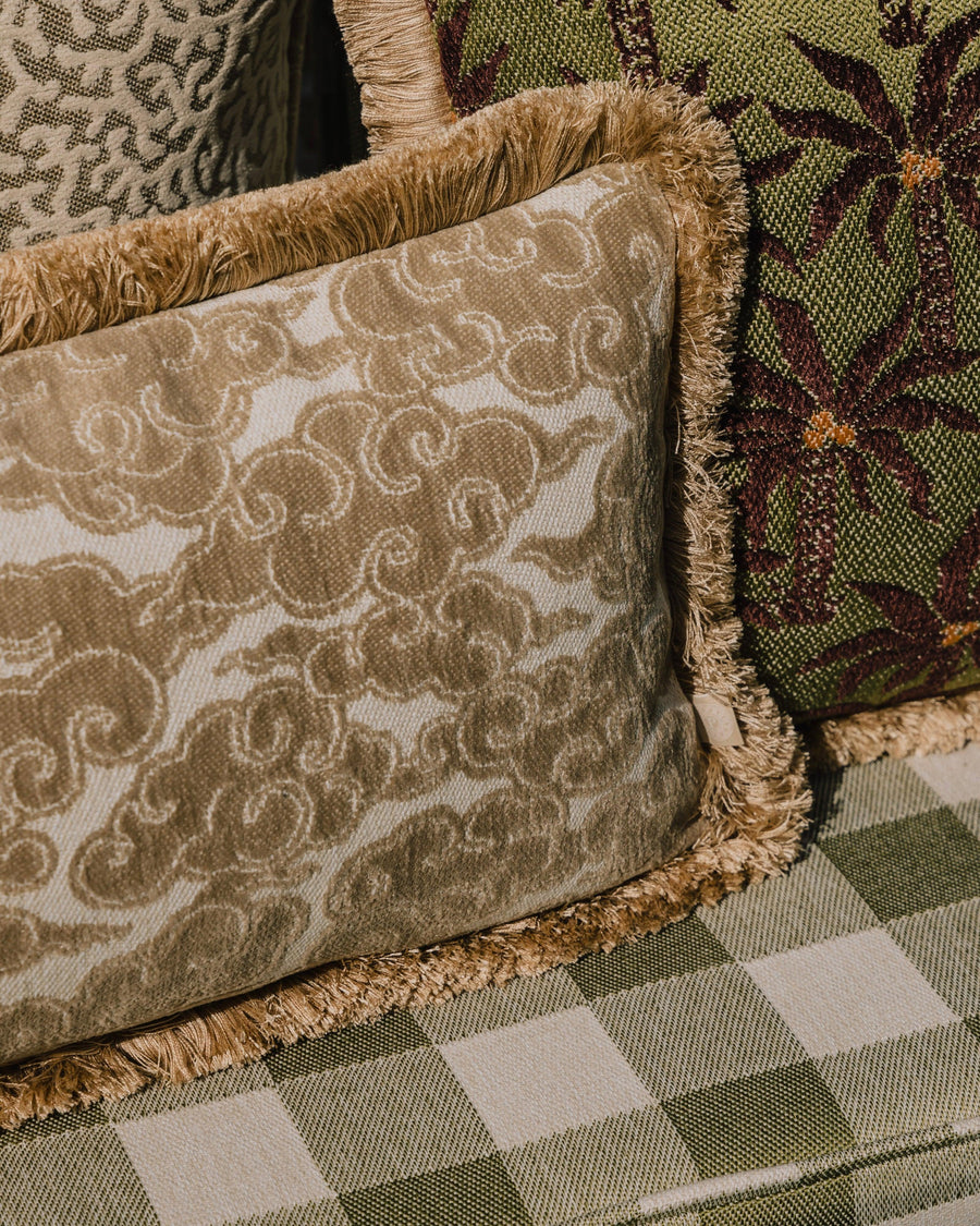 Cushion Yin Sand & Ecru