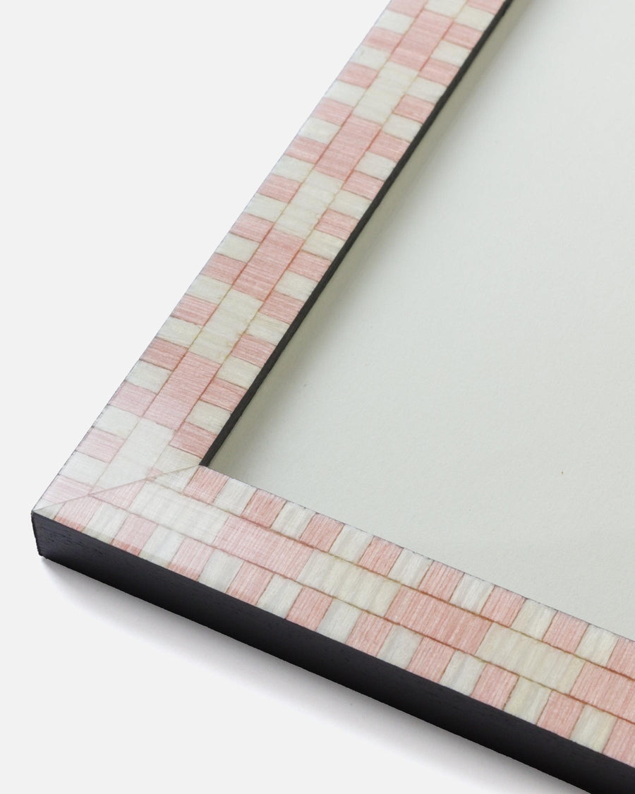 Hand-Inlaid Wooden Frame Suki | Pale Pink | Medium