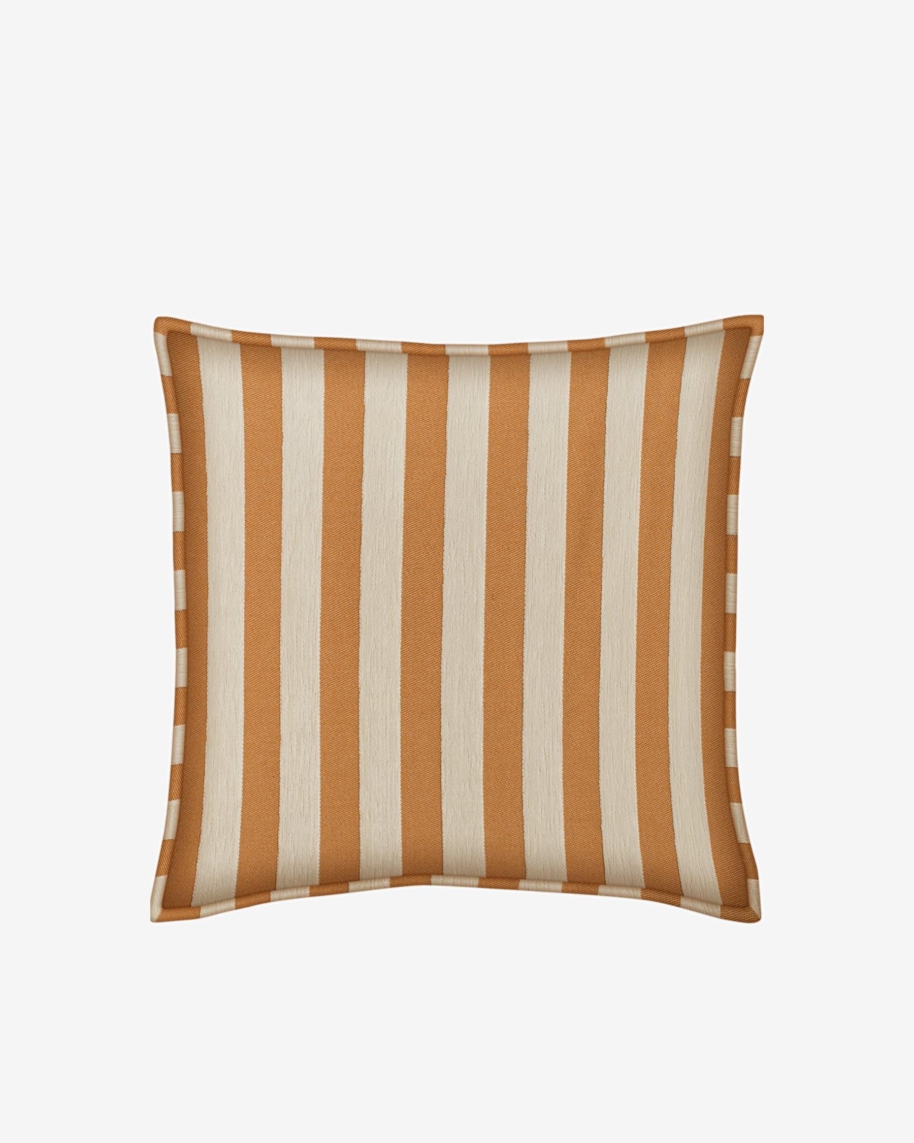 Cushion Jackie Caramel & Ecru