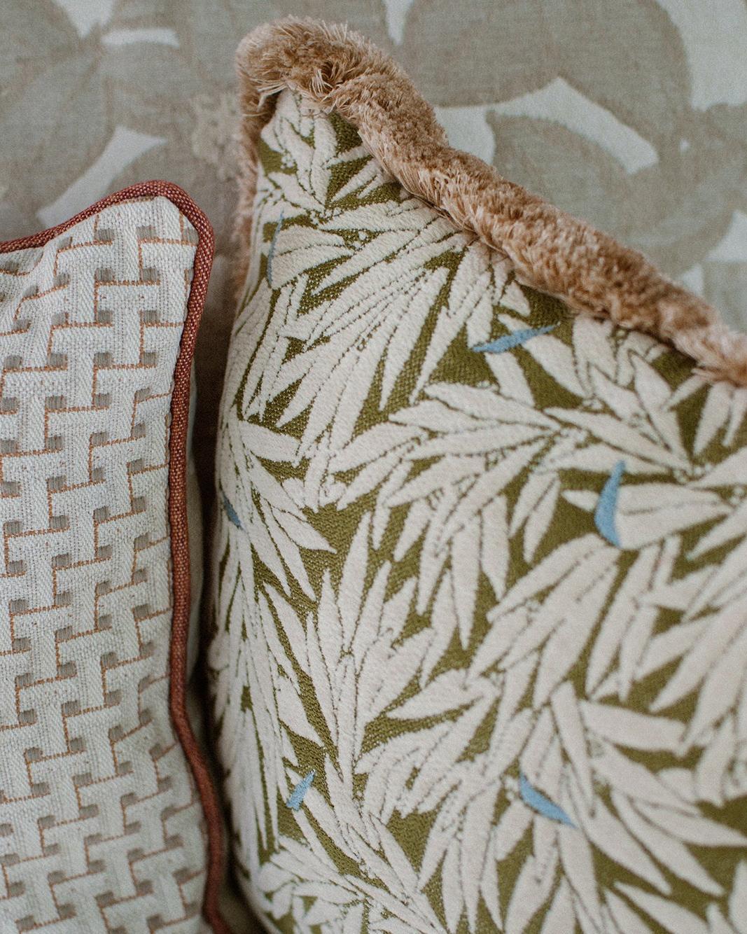 Cushion Yoko Olive