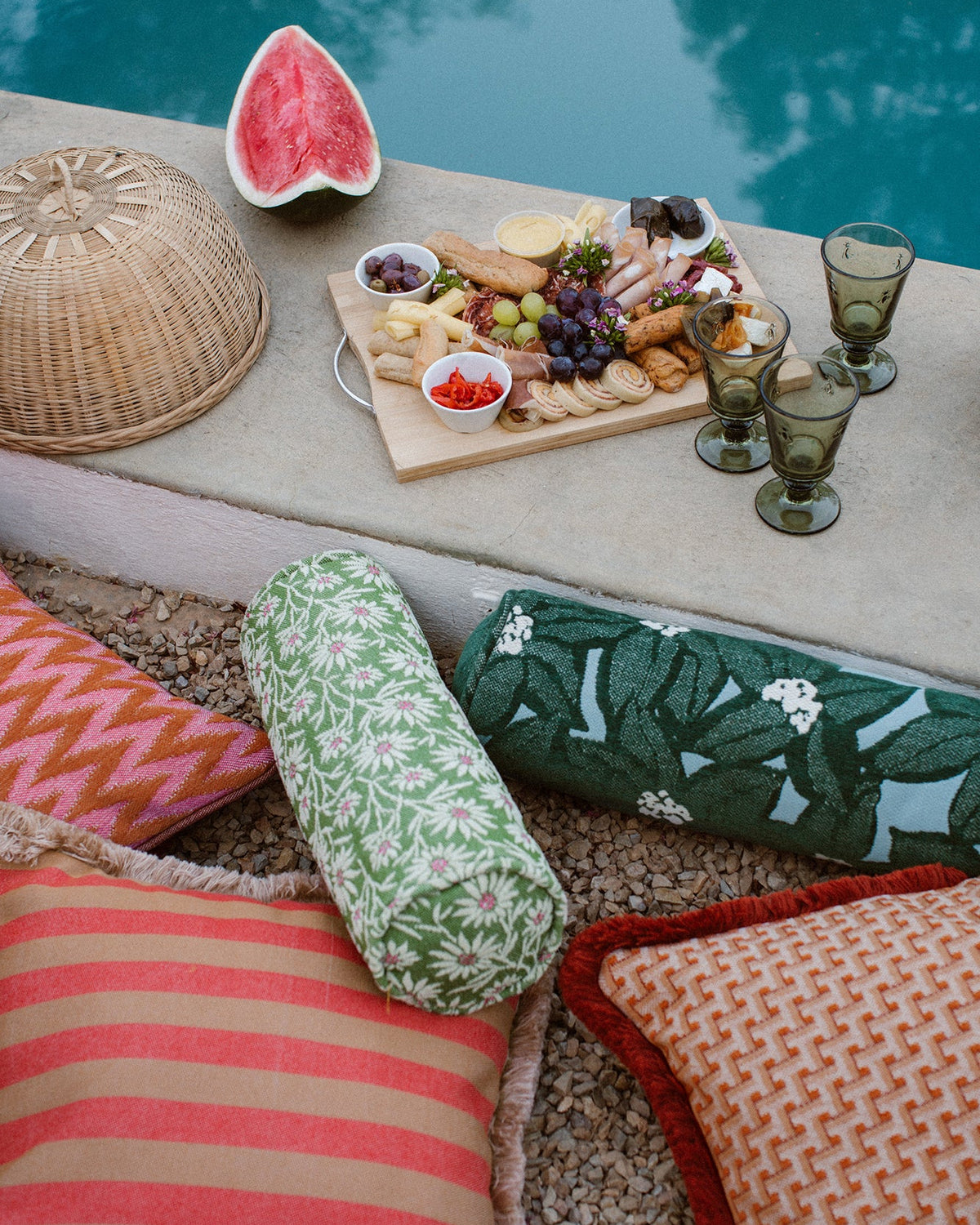 Bolster Jackie Camel & Red